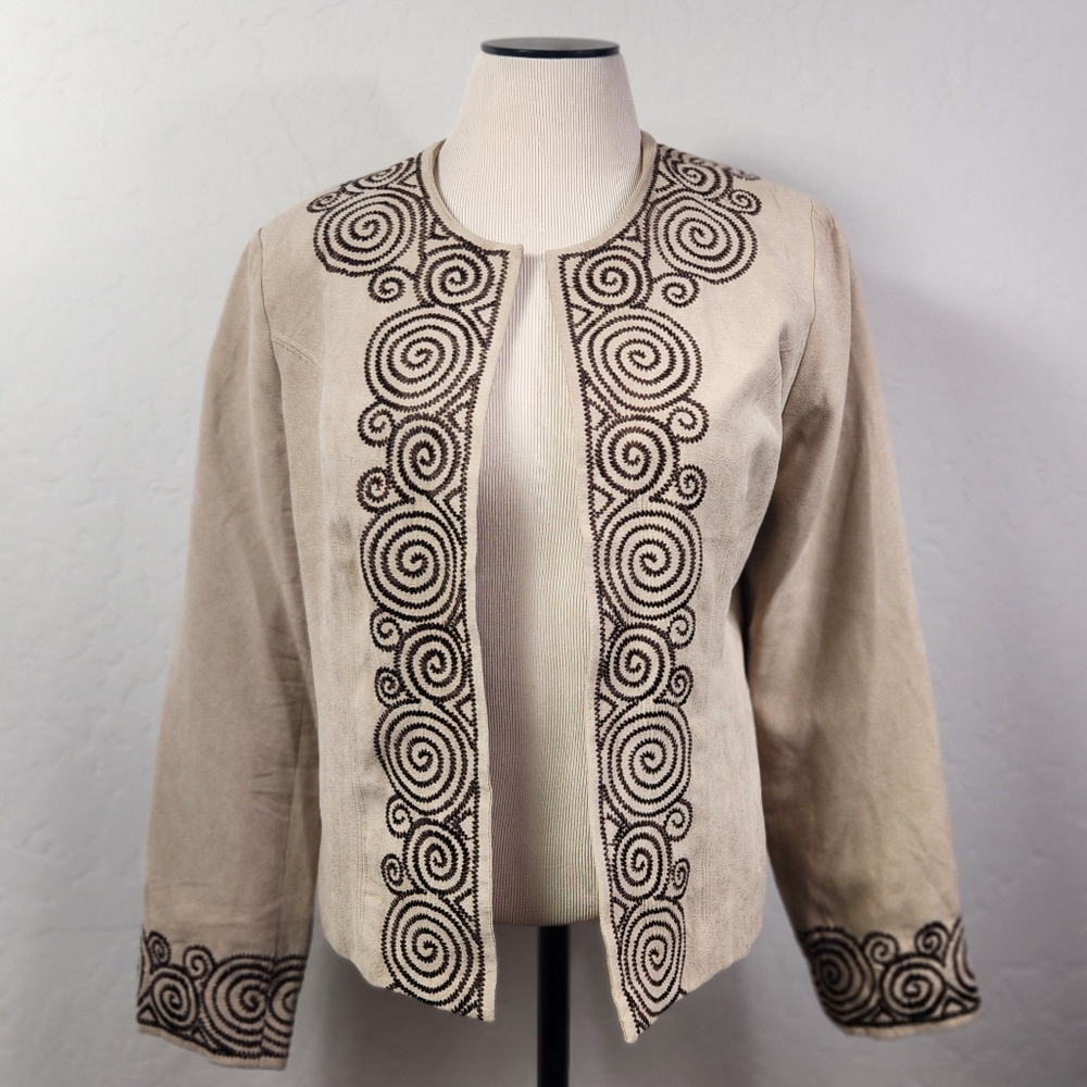 DRESSBARN || Elegant Beige Blazer With Embroidered Details